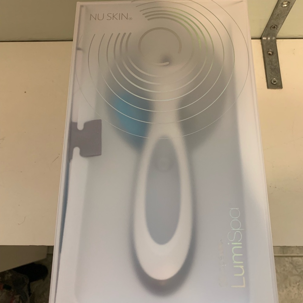 Nuskin Lumispa - Picture 7 of 7